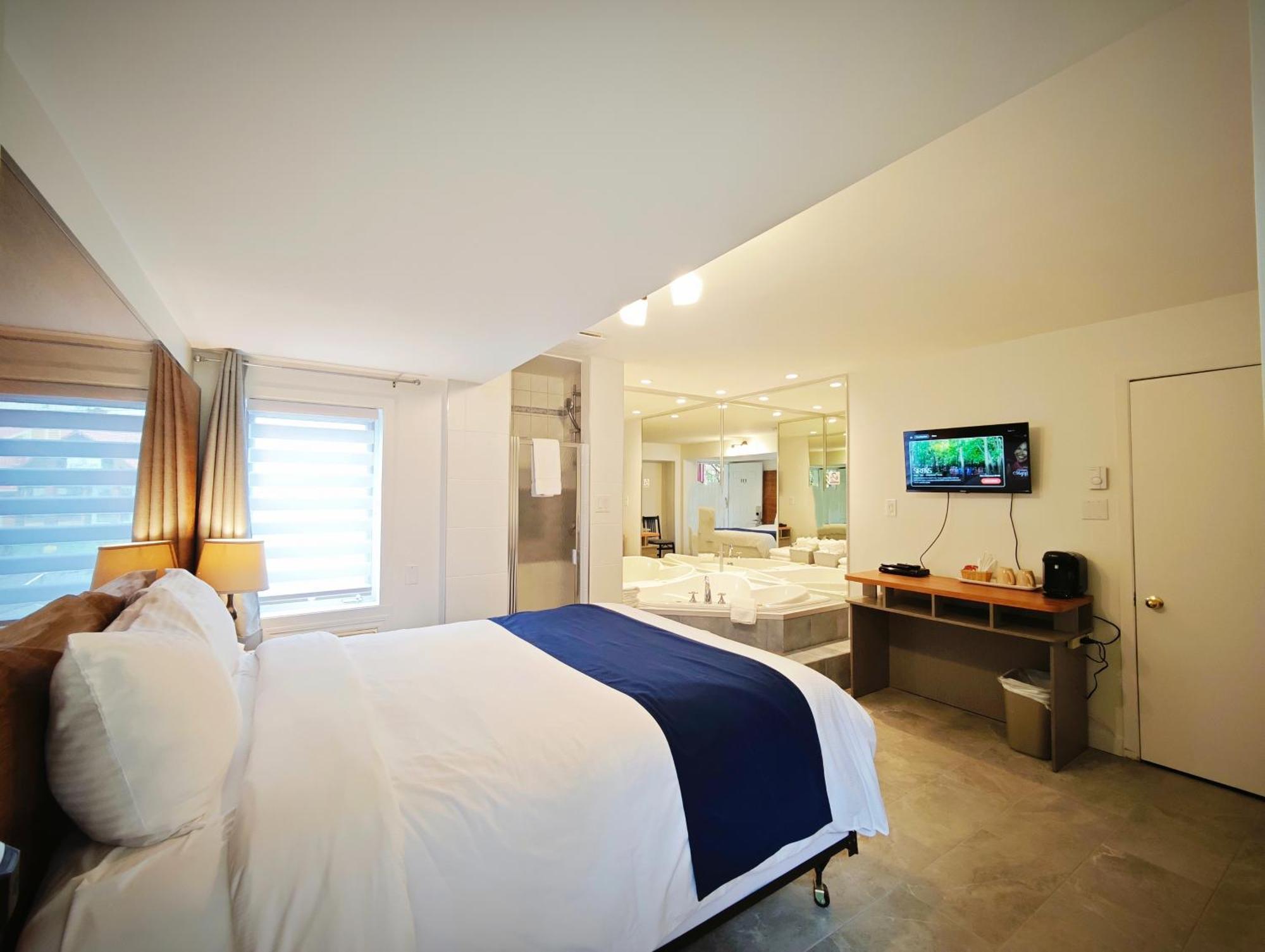 Motel Des Pentes Et Suites Saint-Sauveur Экстерьер фото